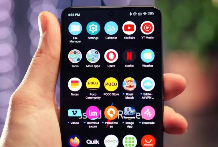 10 Best Tweaked Apps For IOS